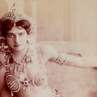 Mata Hari, courtisane, danseuse exotique et espionne